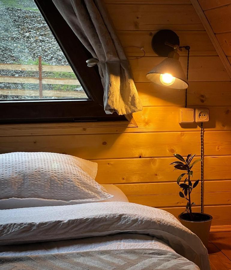 Aura Cottages Казбеги Екстериор снимка