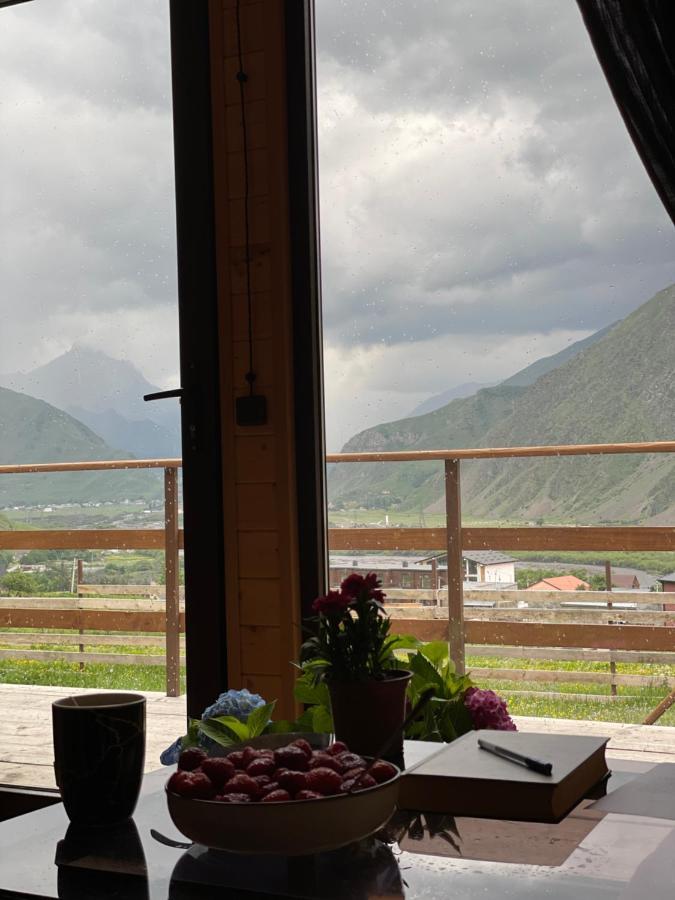 Aura Cottages Казбеги Екстериор снимка
